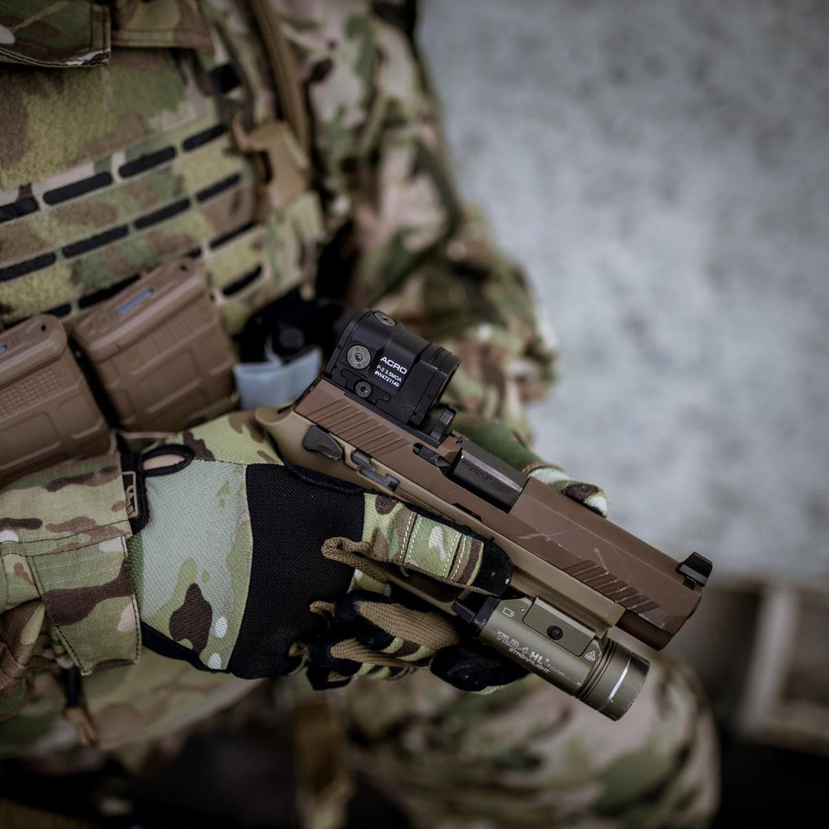 Aimpoint Acro P2 - Red Dot Reflex Sight w/ Fully Enclosed Body & 5 Year Battery Life