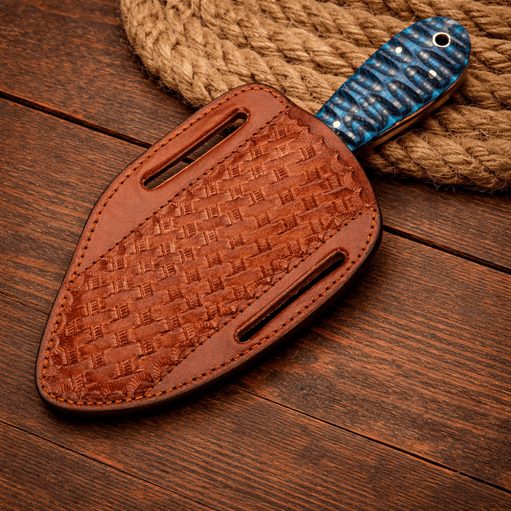 Cowboy Knife Damascus Steel Bullcutter with Pancake Sheath