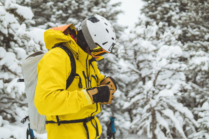 Team Wendy M-216 - w/ Princeton Tec Light & Superior Ventilation - Professional Ski Helmet