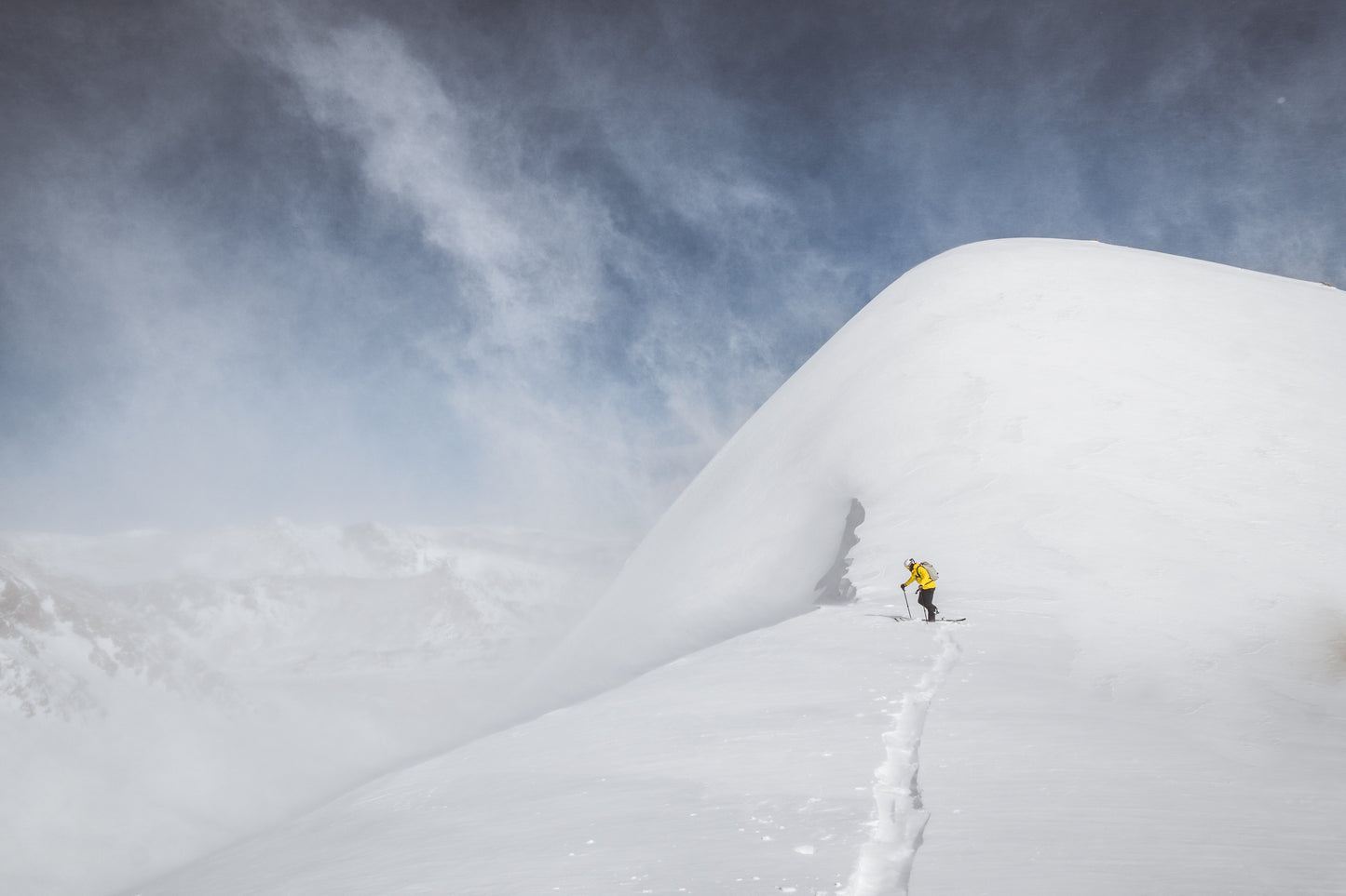 Team Wendy M-216 - w/ Princeton Tec Light & Superior Ventilation - Professional Ski Helmet