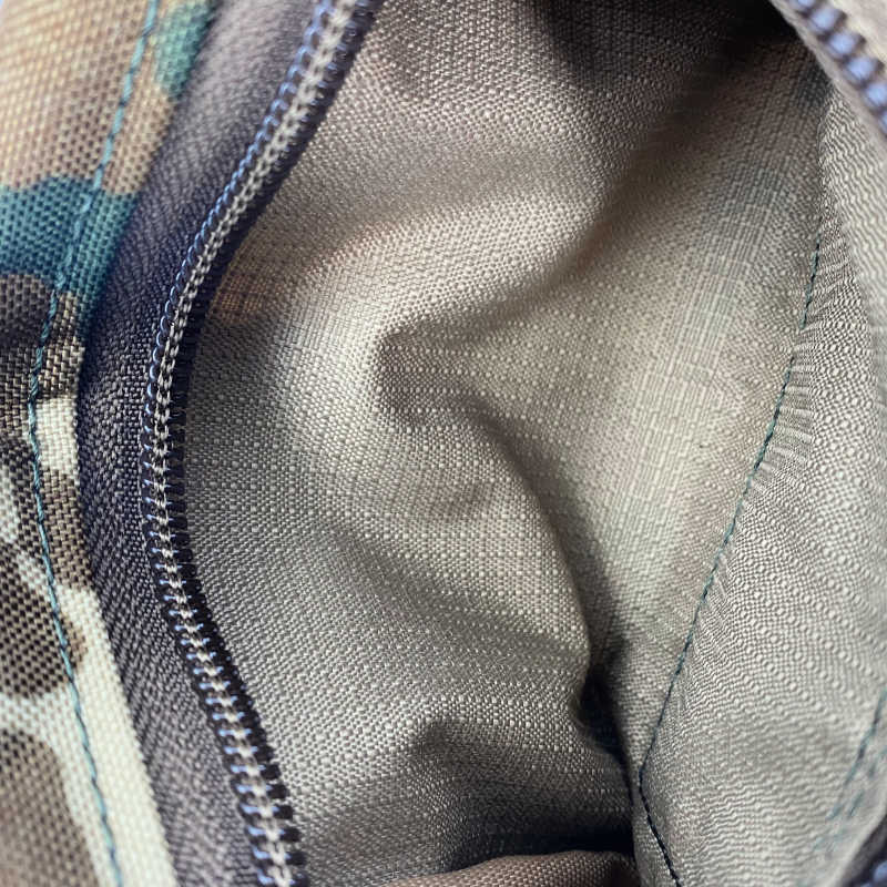 Off-Trayals | EDC | Pocket Pouch | Tropentarn