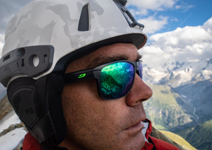 Team Wendy M-216 - w/ Princeton Tec Light & Superior Ventilation - Professional Ski Helmet