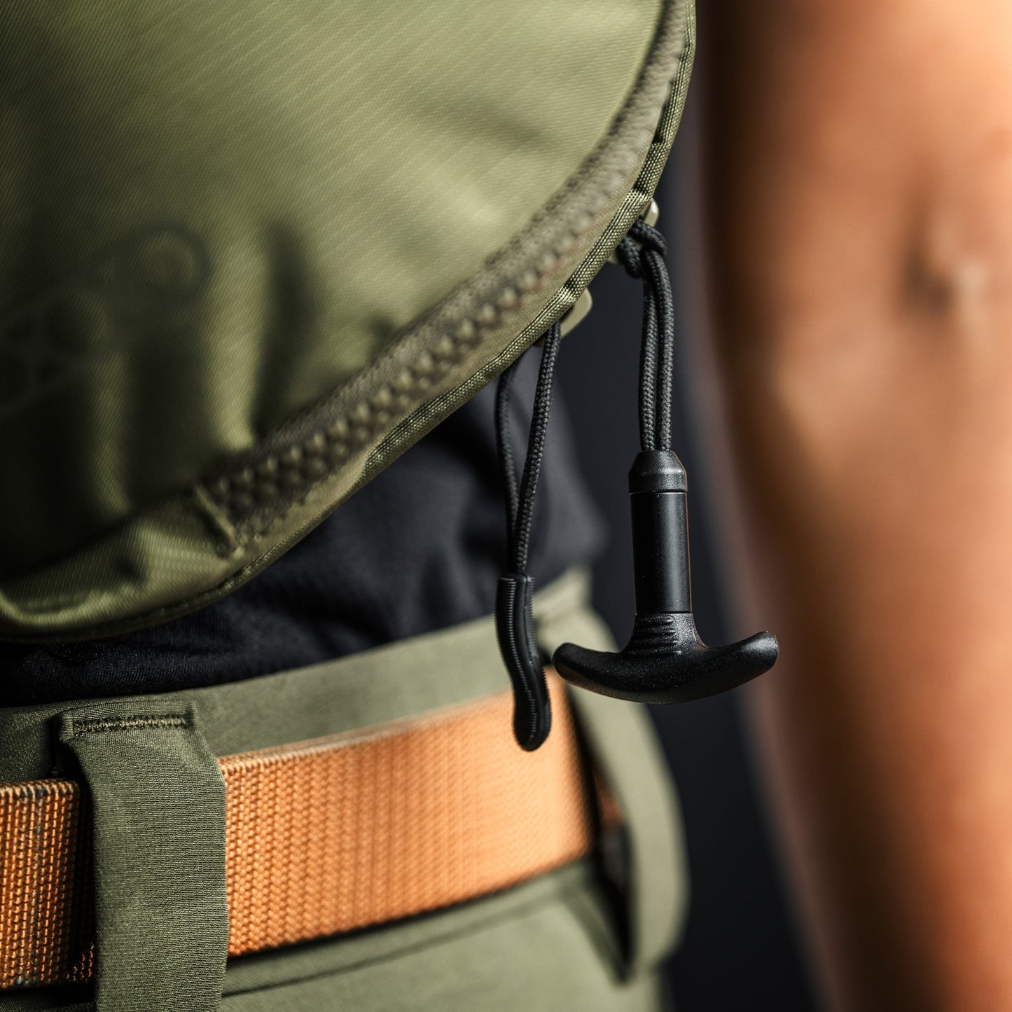 Eberlestock Fade Flex - w/ CCW Pocket & Fits Most Full Size Pistols w/ Lights & Optics