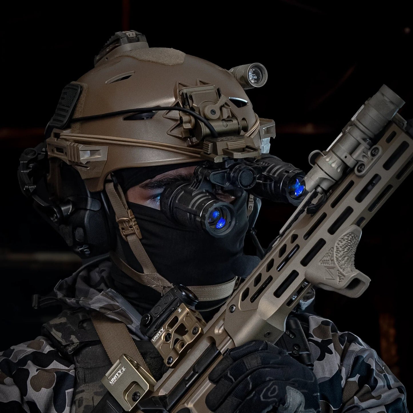 Nocturn Katana-R - Up to 3000 Gen 3 White Phosphor - Ultralight & Rugged for All-Night Comfort