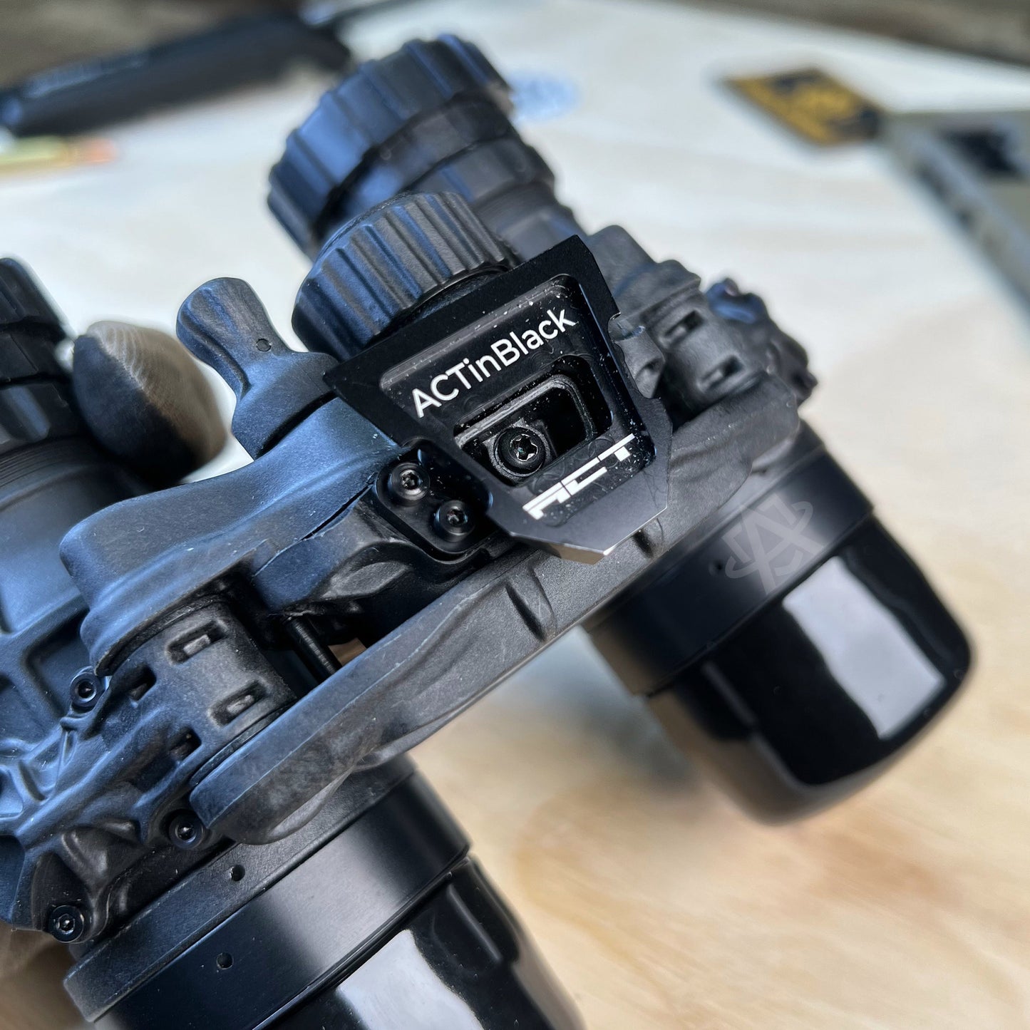 DTNVS-MG - Up to 3000 FOM Gen 3 WP w/ Manual Gain & IR Illuminator - 35+ Hour Battery Life