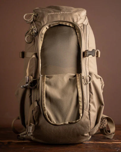 Eberlestock Brute Scout Hunting Pack - Ultralight 30L Fast-Attack Rucksack - Built to Stop Back Sweat & Shed Rain