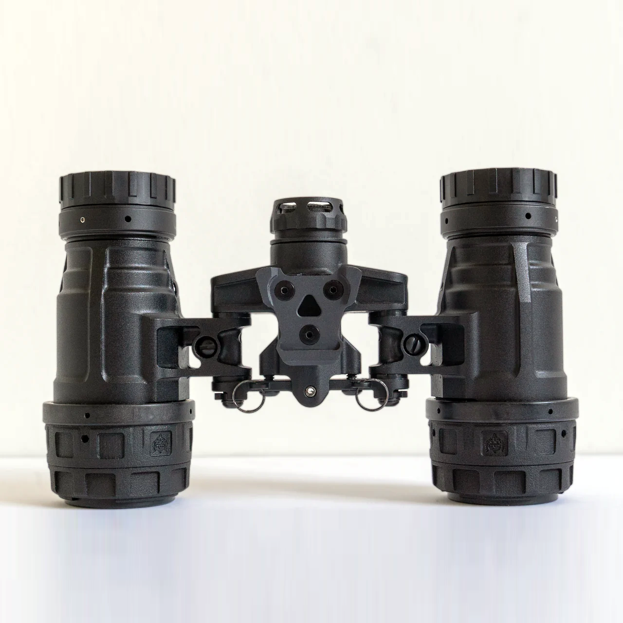 Nocturn Katana-R - Up to 3000 Gen 3 White Phosphor - Ultralight & Rugged for All-Night Comfort