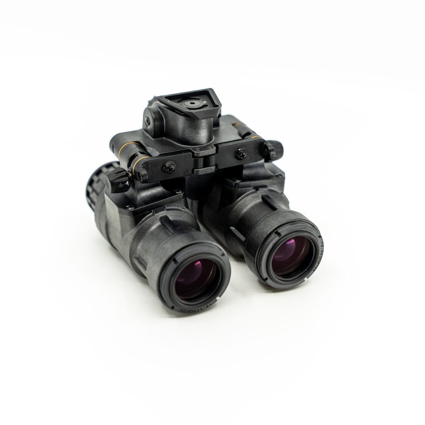 PVS-31A - Manual Gain & Gen 3 WP for Total Image Control