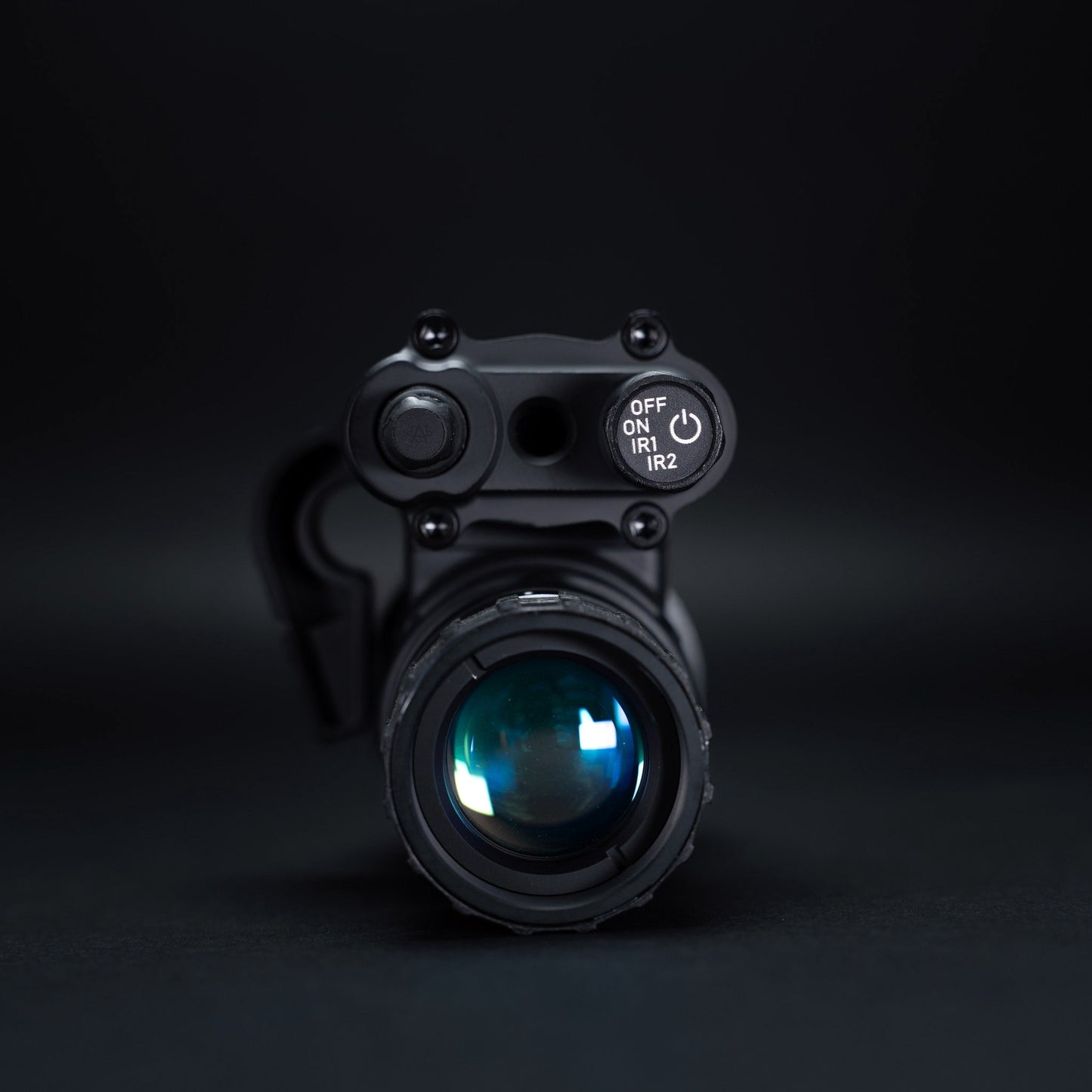 MH-14 - Gen 3 White Phosphor w/ Up to 3000 FOM & Manual Gain - Just 8.6 Oz & 50+ Hours of Runtime