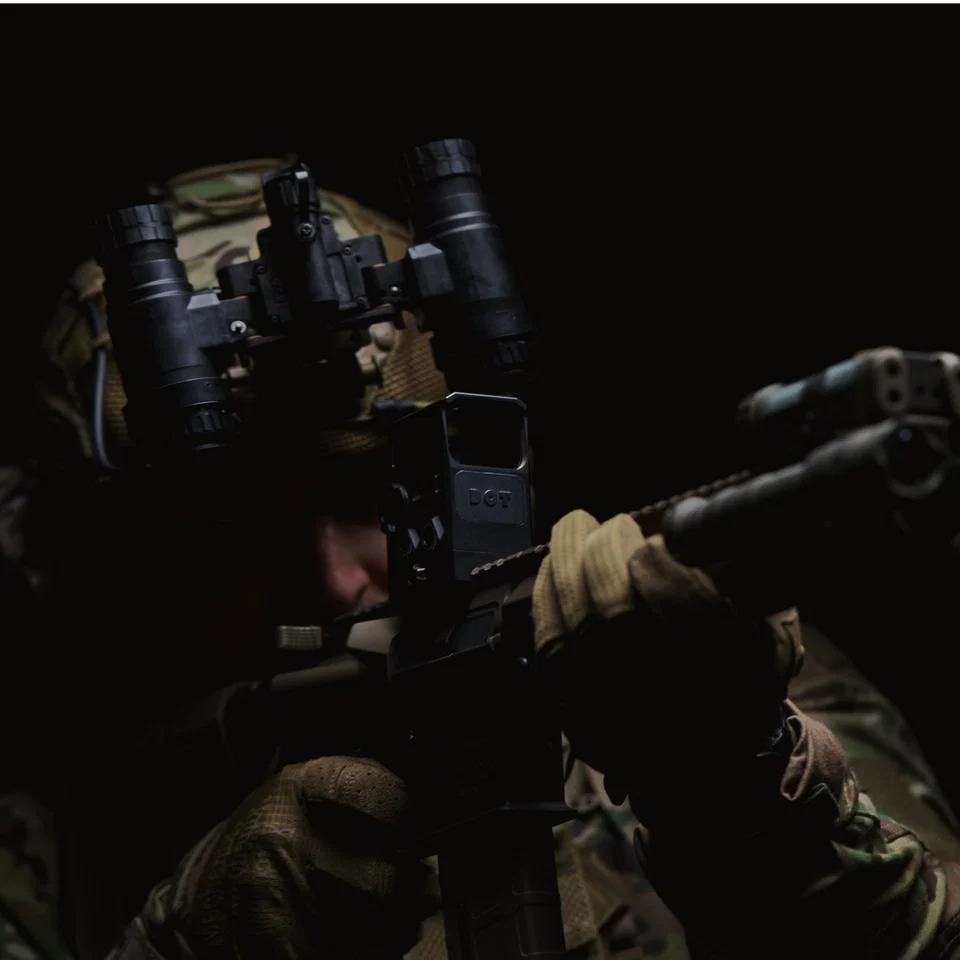 DOT EHS-1 - Holographic Sight 1 MOA / 65 MOA Reticle & Included 2.26" High Mount - Night Vision Ready & QD lever